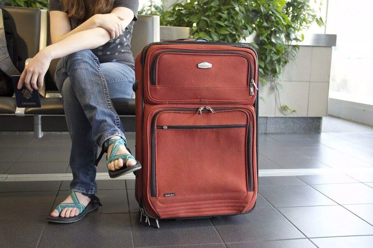 5 SUITCASE FEATURES THAT MAKES YOUR LIFE EASIER